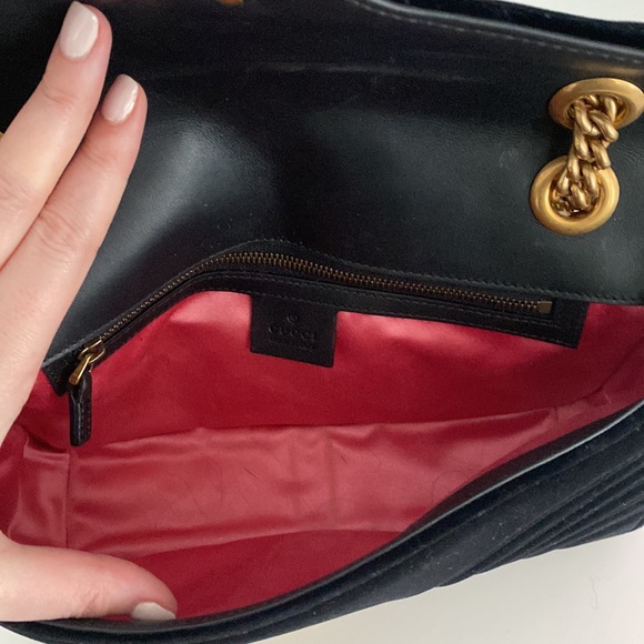 Black Velour Gucci Marmont - Picture 3 of 7